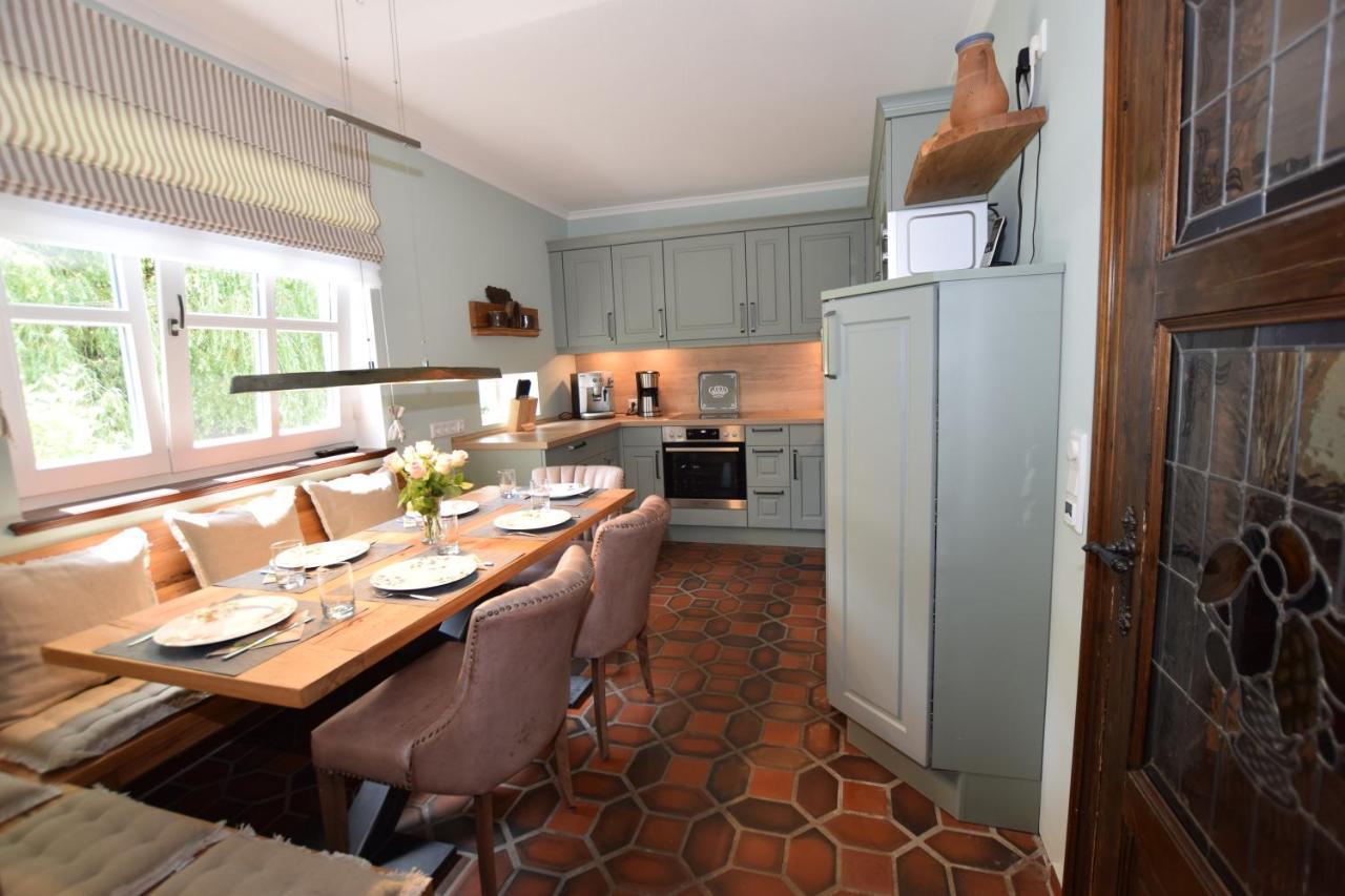 Landhaus Hideaway Mit Aussenpool, Sauna Und Kamin Bosau Extérieur photo